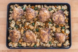 Baked chicken with cauliflower and olives
